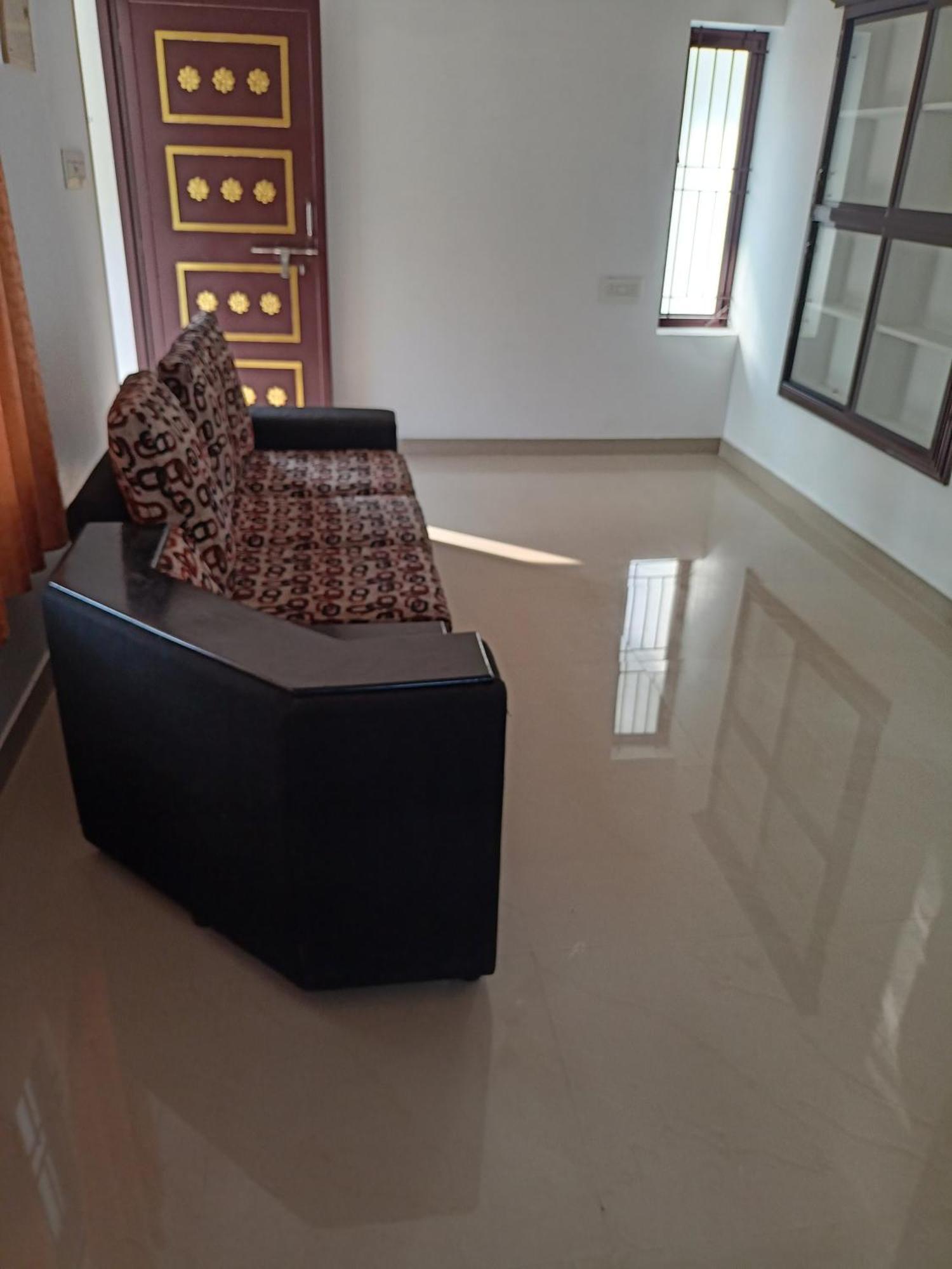 Irimbranallur Space Villa Homestay מראה חיצוני תמונה